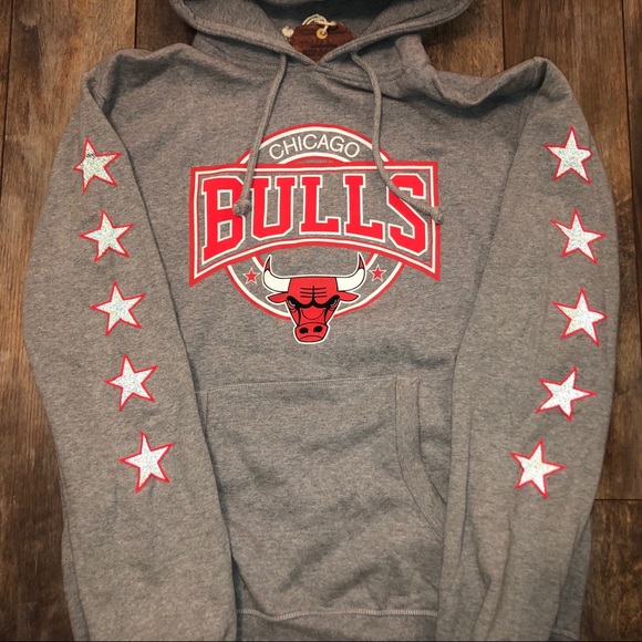Mitchell & Ness Other - 😎Chicago Bulls PO Hoodie w/ Reflective Sleeves